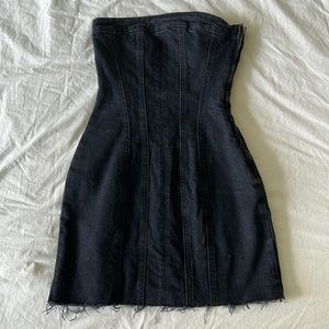 Zara strapless denim dress!